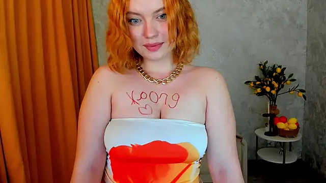 Snapshot of NataliMoor chatting on 06-08-26, 10:49 NataliMoor online show from 06-08-26, 10:49