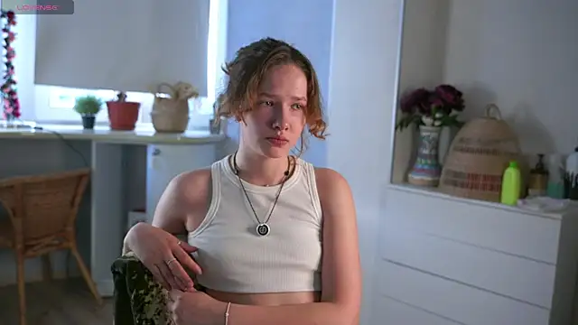 Snapshot of TatianaCichocki chatting on 06-12-26, 02:15 TatianaCichocki online show from 06-12-26, 02:15