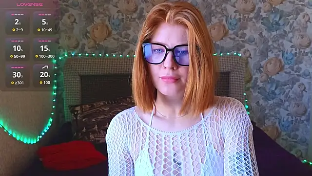 Juli Ginger online show from 06-10-26, 06:03