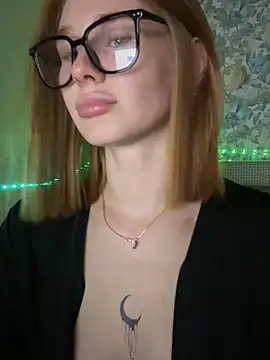 Juli Ginger online show from 07-27-26, 07:21