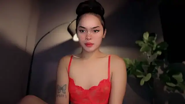Snapshot of Amylaa chatting on 07-09-26, 04:39 Amylaa online show from 07-09-26, 04:39