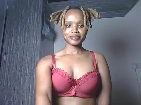 Snapshot of Tempting_Ebony chatting on 07-03-26, 02:29 Tempting Ebony online show from 07-03-26, 02:29