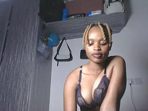 Tempting Ebony online show from 05-25-26, 03:06