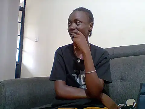Snapshot of SLIM-EBONY2006 chatting on 06-04-26, 12:43 SLIM-EBONY2006 online show from 06-04-26, 12:43