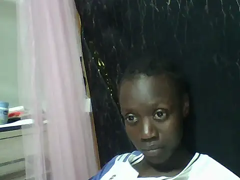 SLIM-EBONY2006 online show from 05-29-26, 05:19