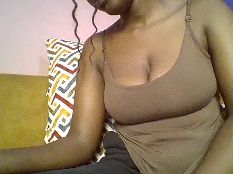 Snapshot of Bianca_sexy23 chatting on 06-23-26, 10:35 Bianca sexy23 online show from 06-23-26, 10:35