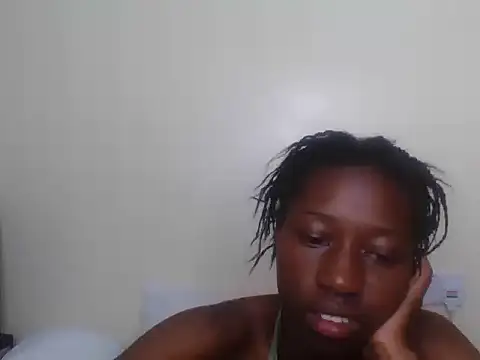 Snapshot of MyrahEbony chatting on 07-16-26, 04:37 MyrahEbony online show from 07-16-26, 04:37