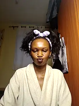 Snapshot of Sugarpie_ chatting on 07-22-26, 03:52 Sugarpie online show from 07-22-26, 03:52