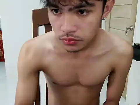 Snapshot of urBunnyboi chatting on 07-11-26, 07:58 urBunnyboi online show from 07-11-26, 07:58