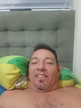 Gerardo Camila online show from 05-19-26, 02:40