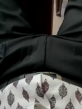 Snapshot of Playboygujrati chatting on 12-06-24, 08:32 Playboygujrati online show from 12-06-24, 08:32