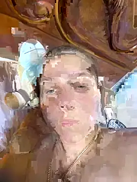 Snapshot of Loulou_fck chatting on 07-09-26, 05:23 Loulou fck online show from 07-09-26, 05:23