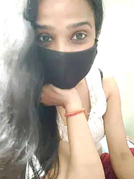 Snapshot of Amrita_Thakur01 chatting on 05-26-26, 01:37 Amrita Thakur01 online show from 05-26-26, 01:37