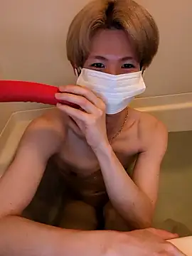 Snapshot of hayato_07 chatting on 07-01-26, 12:05 hayato 07 online show from 07-01-26, 12:05