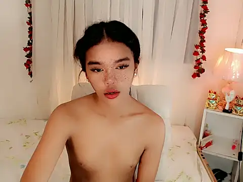 Snapshot of Nozomi_Wu chatting on 05-27-26, 11:50 Nozomi Wu online show from 05-27-26, 11:50
