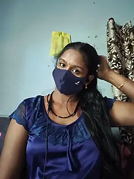 Snapshot of madhushree143 chatting on 06-06-26, 07:02 madhushree143 online show from 06-06-26, 07:02
