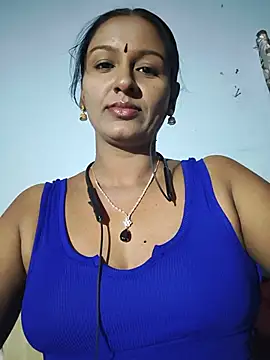 Snapshot of madhushree143 chatting on 05-27-26, 03:08 madhushree143 online show from 05-27-26, 03:08