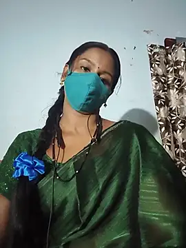 Snapshot of madhushree143 chatting on 06-10-26, 07:20 madhushree143 online show from 06-10-26, 07:20