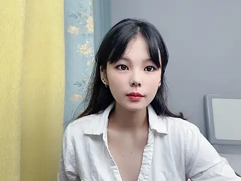 Mia8888 online show from 06-17-26, 02:00