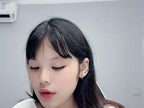 Mia8888 online show from 05-22-26, 02:20