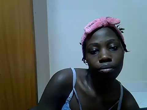 Snapshot of Rubbiey chatting on 05-24-26, 10:09 Rubbiey online show from 05-24-26, 10:09
