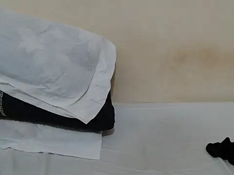 Snapshot of sweet_cecee chatting on 06-18-26, 10:15 sweet cecee online show from 06-18-26, 10:15
