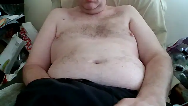Snapshot of johnboy9781 chatting on 07-22-26, 07:43 johnboy9781 online show from 07-22-26, 07:43