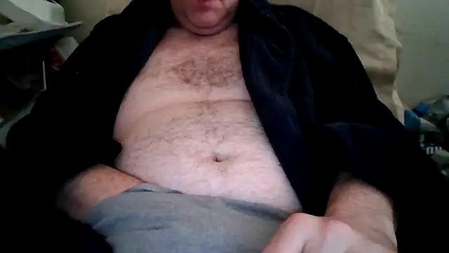Snapshot of johnboy9781 chatting on 06-03-26, 07:42 johnboy9781 online show from 06-03-26, 07:42