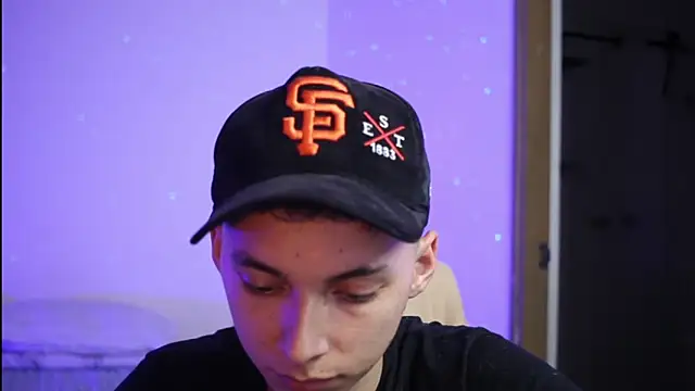 Snapshot of archi_love chatting on 02-07-26, 05:26 archi love online show from 02-07-26, 05:26