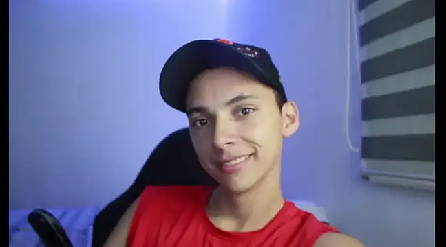 Snapshot of archi_love chatting on 03-11-25, 07:03 archi love online show from 03-11-25, 07:03