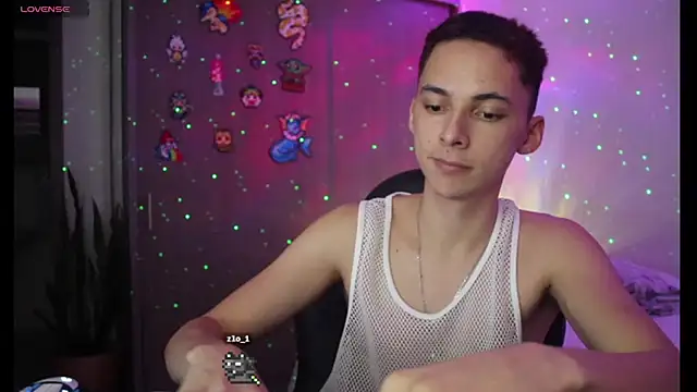 Snapshot of archi_love chatting on 02-06-25, 06:08 archi love online show from 02-06-25, 06:08