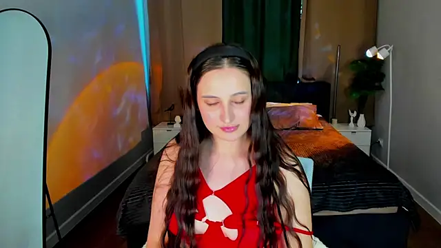 Snapshot of Elizabet_Colllins chatting on 06-12-26, 09:07 Elizabet Colllins online show from 06-12-26, 09:07