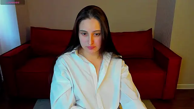 Snapshot of Elizabet_Colllins chatting on 06-03-26, 01:06 Elizabet Colllins online show from 06-03-26, 01:06