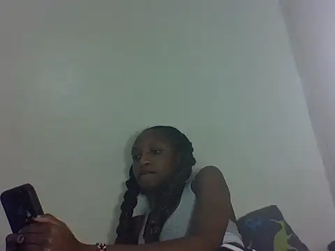 Snapshot of vinsishly chatting on 06-21-26, 03:51 vinsishly online show from 06-21-26, 03:51
