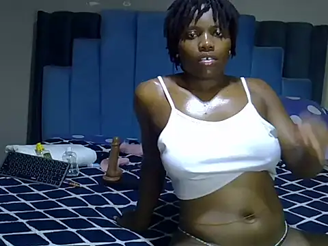 Snapshot of melanin_moon chatting on 07-07-26, 11:25 melanin moon online show from 07-07-26, 11:25
