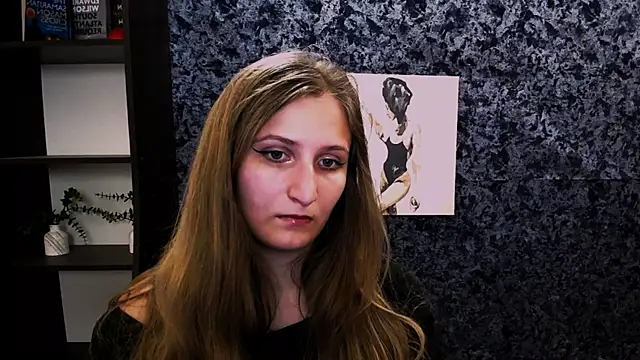Jenny smille  online show from 05-27-26, 08:32