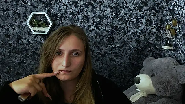 Jenny smille  online show from 06-05-26, 06:52
