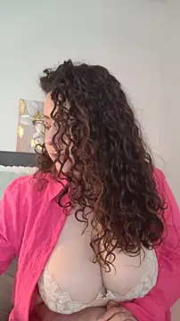 Snapshot of Elissa_Floyd__ chatting on 06-01-26, 05:51 Elissa Floyd online show from 06-01-26, 05:51