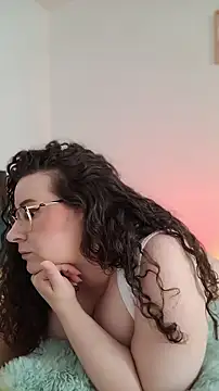 Snapshot of Elissa_Floyd__ chatting on 07-06-26, 12:01 Elissa Floyd online show from 07-06-26, 12:01