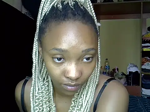Snapshot of pretty_jazminee1 chatting on 05-30-26, 06:20 pretty jazminee1 online show from 05-30-26, 06:20