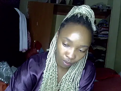 Snapshot of pretty_jazminee1 chatting on 05-25-26, 06:39 pretty jazminee1 online show from 05-25-26, 06:39