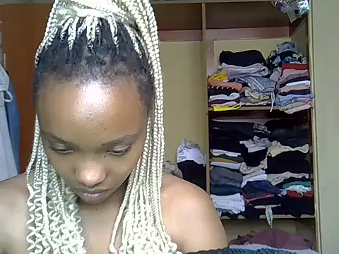 Snapshot of pretty_jazminee1 chatting on 05-28-26, 06:21 pretty jazminee1 online show from 05-28-26, 06:21