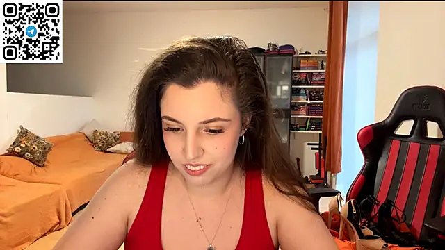 Snapshot of SweetFenomen67 chatting on 06-19-26, 05:19 SweetFenomen67 online show from 06-19-26, 05:19
