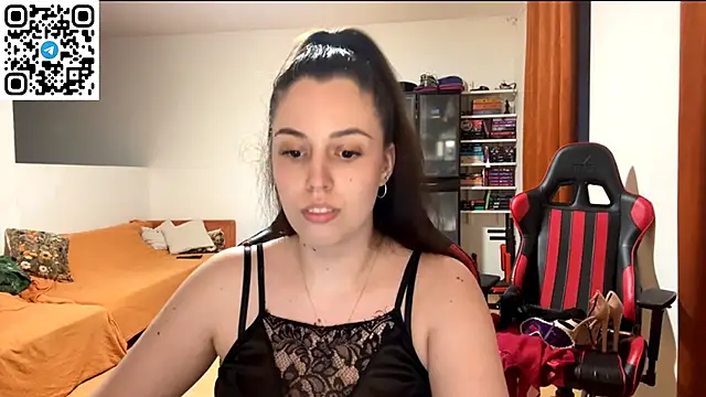 Snapshot of SweetFenomen67 chatting on 06-30-26, 07:03 SweetFenomen67 online show from 06-30-26, 07:03