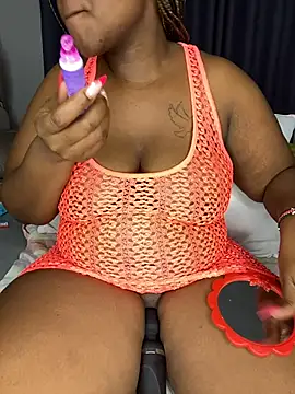 BIGMAMA011 online show from 07-28-26, 09:36