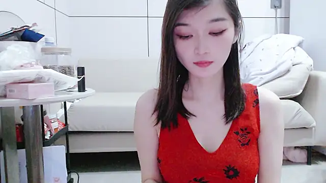 Snapshot of sexutor-010 chatting on 06-04-26, 04:44 sexutor-010 online show from 06-04-26, 04:44