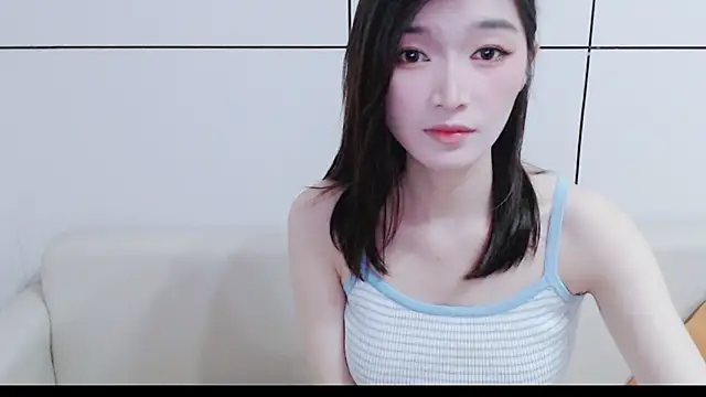 Snapshot of sexutor-010 chatting on 06-12-26, 03:54 sexutor-010 online show from 06-12-26, 03:54