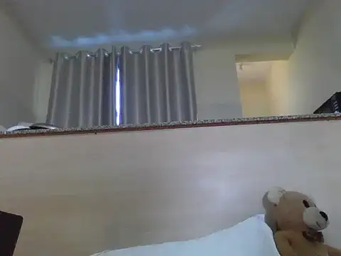 Snapshot of daddy_queen2 chatting on 05-26-26, 08:45 daddy queen2 online show from 05-26-26, 08:45