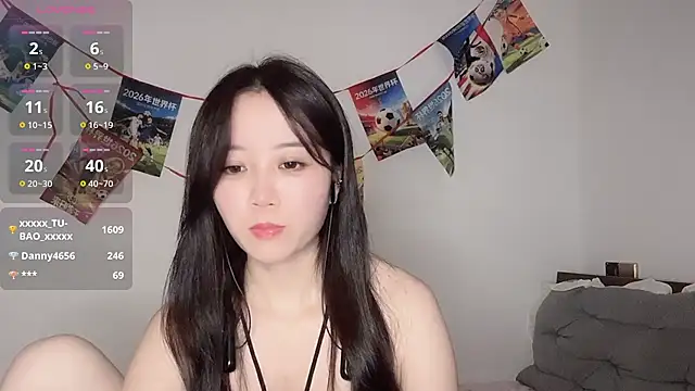 Snapshot of 77-Vicky chatting on 07-06-26, 04:20 77-Vicky online show from 07-06-26, 04:20
