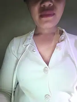 Snapshot of Emma-sin chatting on 07-19-26, 02:03 Emma-sin online show from 07-19-26, 02:03